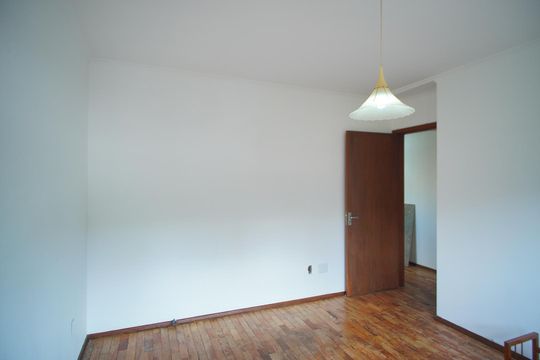 Quarto 1 de apartamento para alugar com 2 quartos, 84m² em Floresta, Porto Alegre