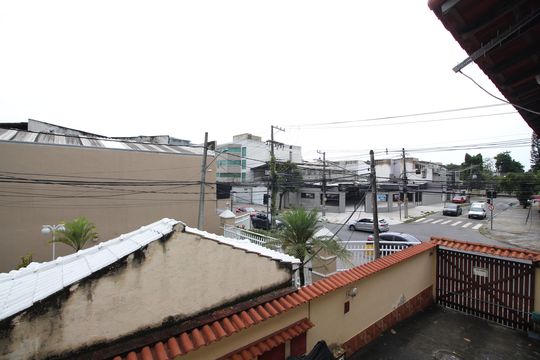 Quarto 2 - Vista de casa de condomínio à venda com 2 quartos, 57m² em Taquara, Rio de Janeiro