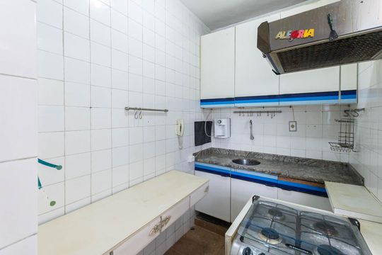 Cozinha de apartamento à venda com 1 quarto, 51m² em Grajaú, Rio de Janeiro