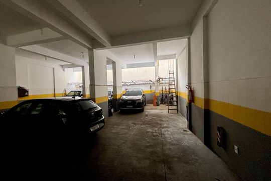 Garagem de apartamento à venda com 3 quartos, 150m² em Copacabana, Rio de Janeiro