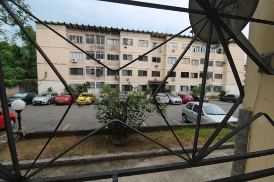 Sala - Vista de apartamento à venda com 2 quartos, 49m² em Jacarepaguá, Rio de Janeiro