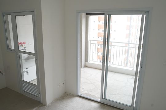 Sala de apartamento à venda com 0 quarto, 30m² em Picanço, Guarulhos