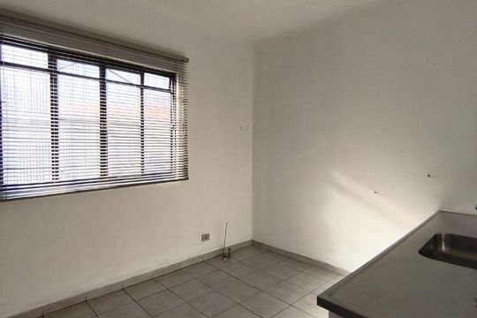 Casa à venda com 2 quartos, 129m² em Centro, Diadema