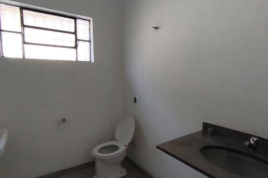 Casa à venda com 2 quartos, 129m² em Centro, Diadema