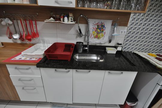 Cozinha de casa de condomínio à venda com 2 quartos, 52m² em Vila Isolina Mazzei, São Paulo