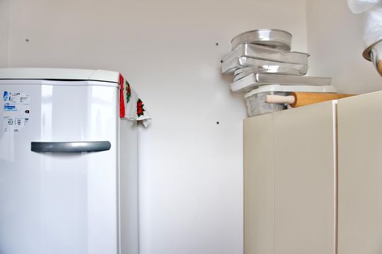 Quarto de Serviço de apartamento para alugar com 3 quartos, 110m² em Monsenhor Messias, Belo Horizonte