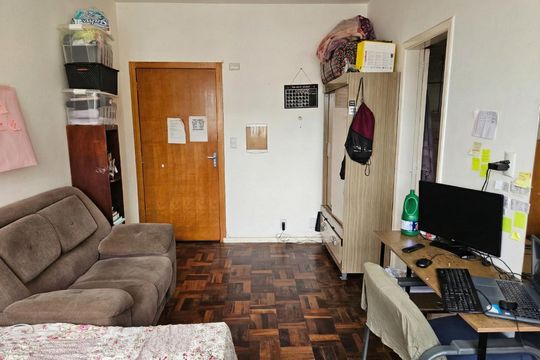 Kitnet/Studio à venda com 1 quarto, 24m² em Centro Histórico, Porto Alegre