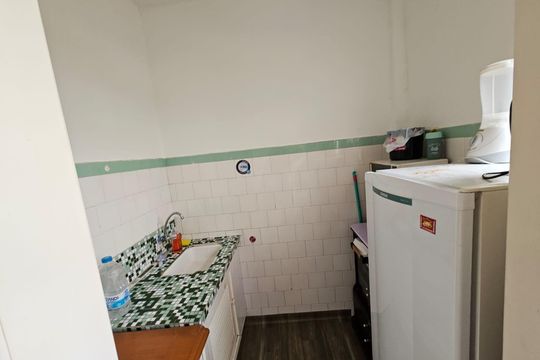 Cozinha de kitnet/studio à venda com 1 quarto, 24m² em Centro Histórico, Porto Alegre