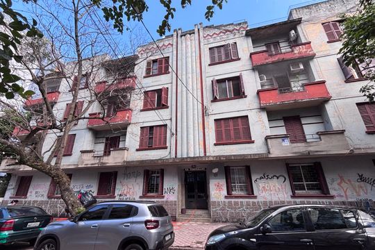 Fachada de apartamento à venda com 3 quartos, 80m² em Centro Histórico, Porto Alegre