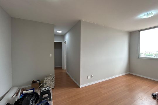 Sala de apartamento à venda com 2 quartos, 60m² em Vila Mangalot, São Paulo
