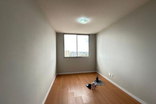 Sala de apartamento à venda com 2 quartos, 60m² em Vila Mangalot, São Paulo