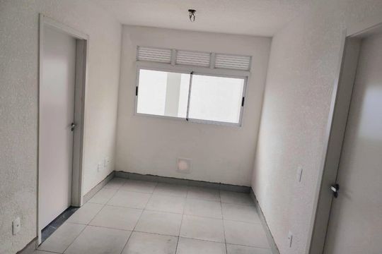 Apartamento para alugar com 2 quartos, 36m² em Fazenda da Juta, São Paulo