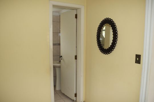 Casa para alugar com 3 quartos, 630m² em Jardim Santa Paula, Cotia