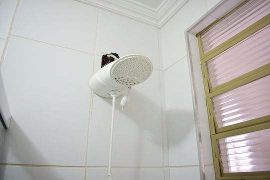 Banheiro de apartamento para alugar com 2 quartos, 45m² em Jardim João Rossi, Ribeirão Preto