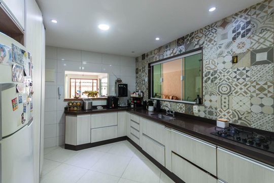 Cozinha de casa à venda com 3 quartos, 220m² em Andaraí, Rio de Janeiro