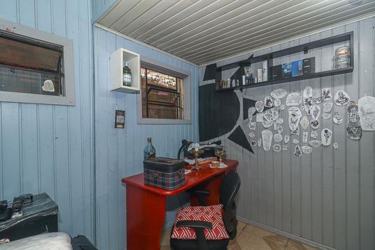 Quarto 2 de casa à venda com 3 quartos, 300m² em Jardim Dona Leopoldina, Porto Alegre