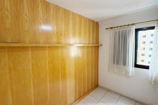 Quarto 2 de apartamento para alugar com 3 quartos, 74m² em Jardim Esmeralda, São Paulo