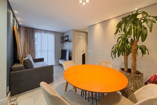 Apartamento para alugar com 2 quartos, 50m² em Cambuci, São Paulo