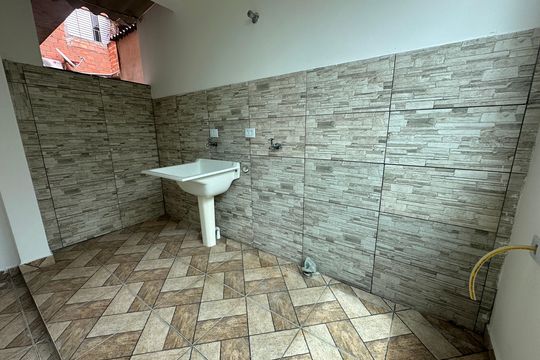 Área de Serviço de casa para alugar com 2 quartos, 74m² em Parque Santana, Barueri