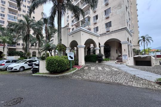 Fachada de apartamento à venda com 3 quartos, 97m² em Recreio dos Bandeirantes, Rio de Janeiro