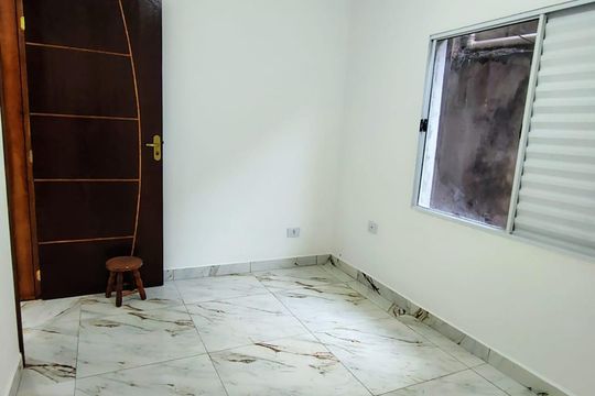 Casa para alugar com 2 quartos, 74m² em Parque Santana, Barueri