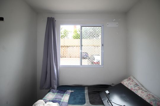 Quarto 1 de apartamento para alugar com 2 quartos, 42m² em Santa Fe, Porto Alegre
