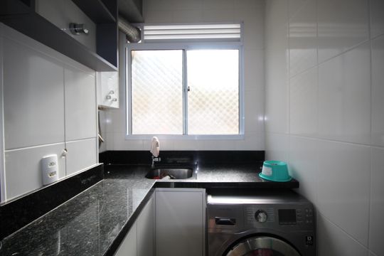 Área de Serviço de apartamento para alugar com 2 quartos, 42m² em Santa Fe, Porto Alegre