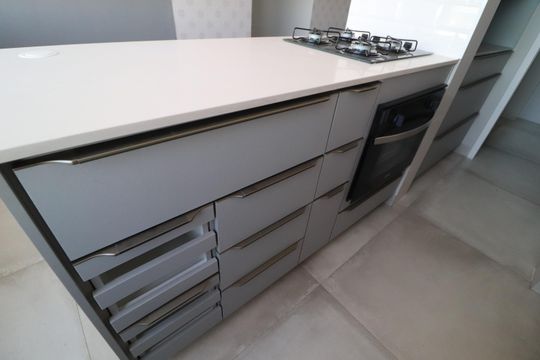 Cozinha de apartamento para alugar com 3 quartos, 95m² em Osvaldo Rezende, Uberlândia