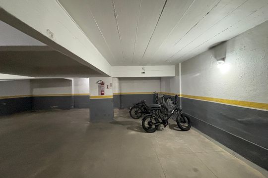 Bicicletário de apartamento à venda com 2 quartos, 85m² em Copacabana, Rio de Janeiro