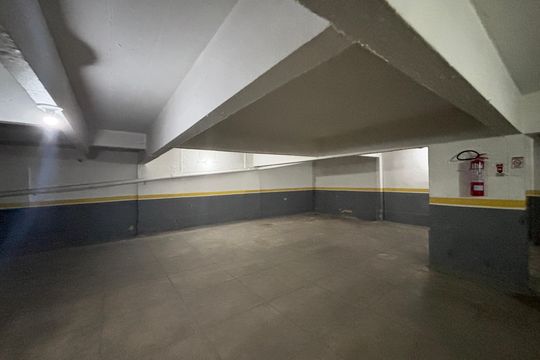 Garagem de apartamento à venda com 2 quartos, 85m² em Copacabana, Rio de Janeiro