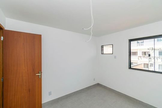 Quarto 1 de apartamento à venda com 2 quartos, 145m² em Penha, Rio de Janeiro