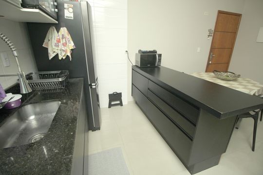 Cozinha de apartamento à venda com 3 quartos, 75m² em Vila Curuçá, Santo André