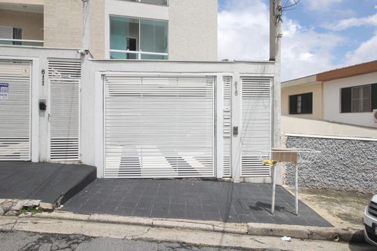 Fachada de apartamento à venda com 3 quartos, 75m² em Vila Curuçá, Santo André
