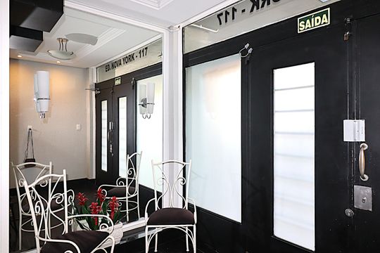 Hall de Entrada de apartamento para alugar com 2 quartos, 78m² em Auxiliadora, Porto Alegre