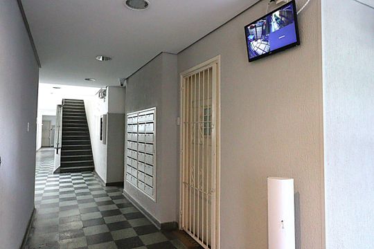 Hall de Entrada de apartamento para alugar com 2 quartos, 78m² em Auxiliadora, Porto Alegre