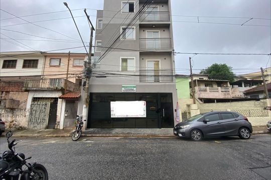Fachada de apartamento à venda com 2 quartos, 56m² em Vila Nivi, São Paulo