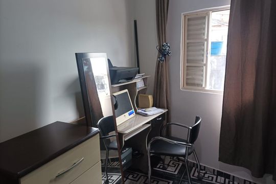 Quarto de casa à venda com 5 quartos, 300m² em Recanto Silvestre (fazendinha), Santana de Parnaíba
