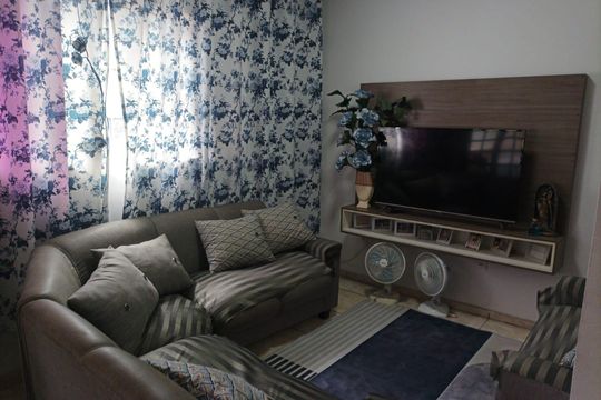 Casa à venda com 5 quartos, 300m² em Recanto Silvestre (fazendinha), Santana de Parnaíba