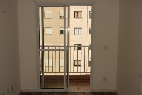 Sala de apartamento para alugar com 2 quartos, 55m² em Cidade Satelite Santa Barbara, São Paulo