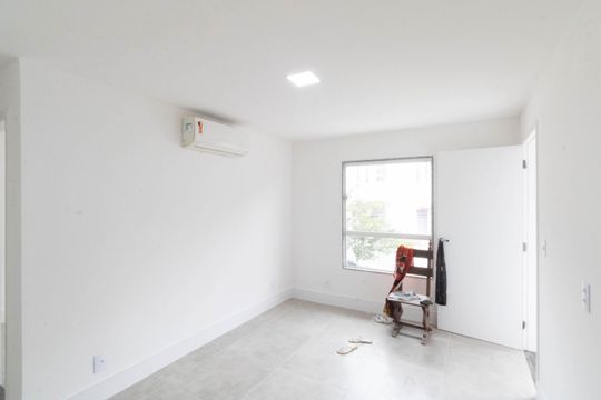 Sala de casa para alugar com 3 quartos, 93m² em Campo Grande, Rio de Janeiro