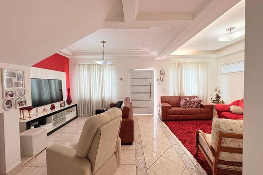 Casa à venda com 5 quartos, 270m² em Jardim Paulista I, Jundiaí