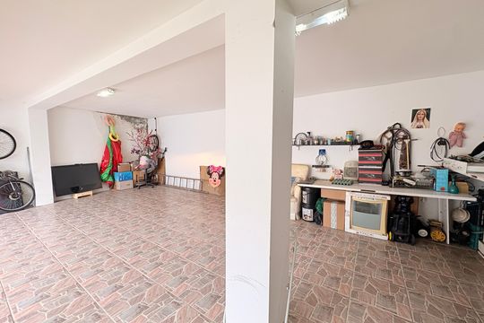 Garagem de casa à venda com 5 quartos, 270m² em Jardim Paulista I, Jundiaí