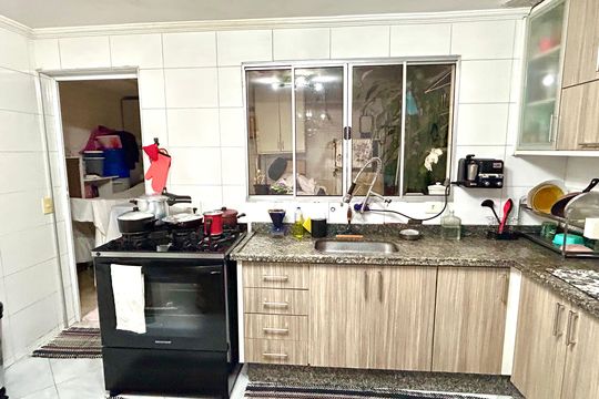 Cozinha de casa à venda com 5 quartos, 202m² em Vila Itapegica, Guarulhos