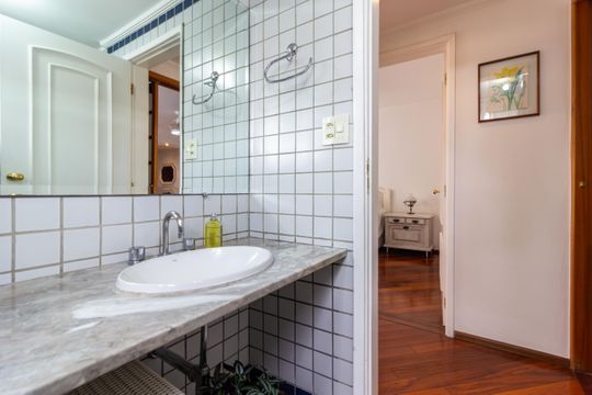 Banheiro de apartamento para alugar com 3 quartos, 93m² em Jardim Paulista, São Paulo