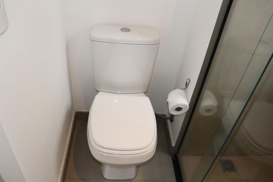 Banheiro de kitnet/studio à venda com 1 quarto, 29m² em Bela Vista, São Paulo