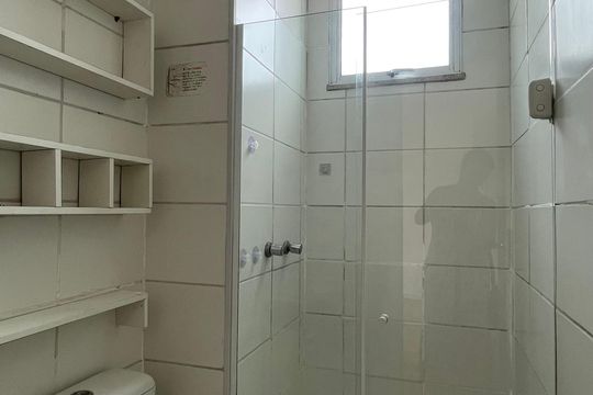 Banheiro de apartamento à venda com 2 quartos, 48m² em Engenho Novo, Rio de Janeiro