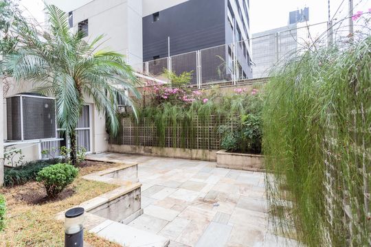Área comum de apartamento para alugar com 1 quarto, 45m² em Itaim Bibi, São Paulo