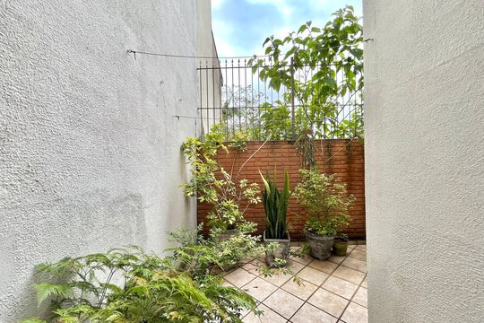 Quintal de casa à venda com 3 quartos, 250m² em Vila da Saúde, São Paulo