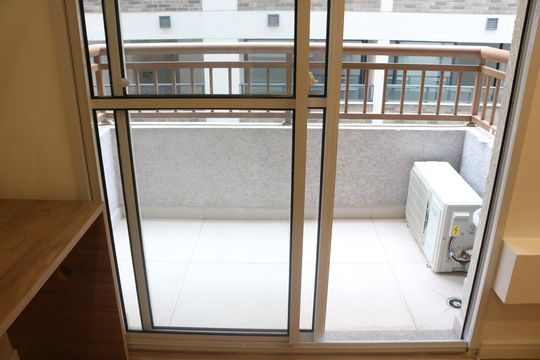 Varanda de kitnet/studio para alugar com 1 quarto, 29m² em Perdizes, São Paulo