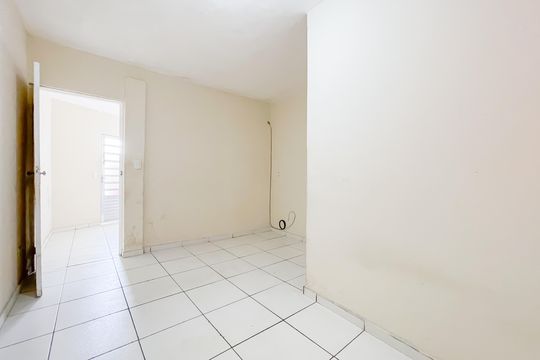Suíte de casa para alugar com 1 quarto, 37m² em Santa Maria, Osasco